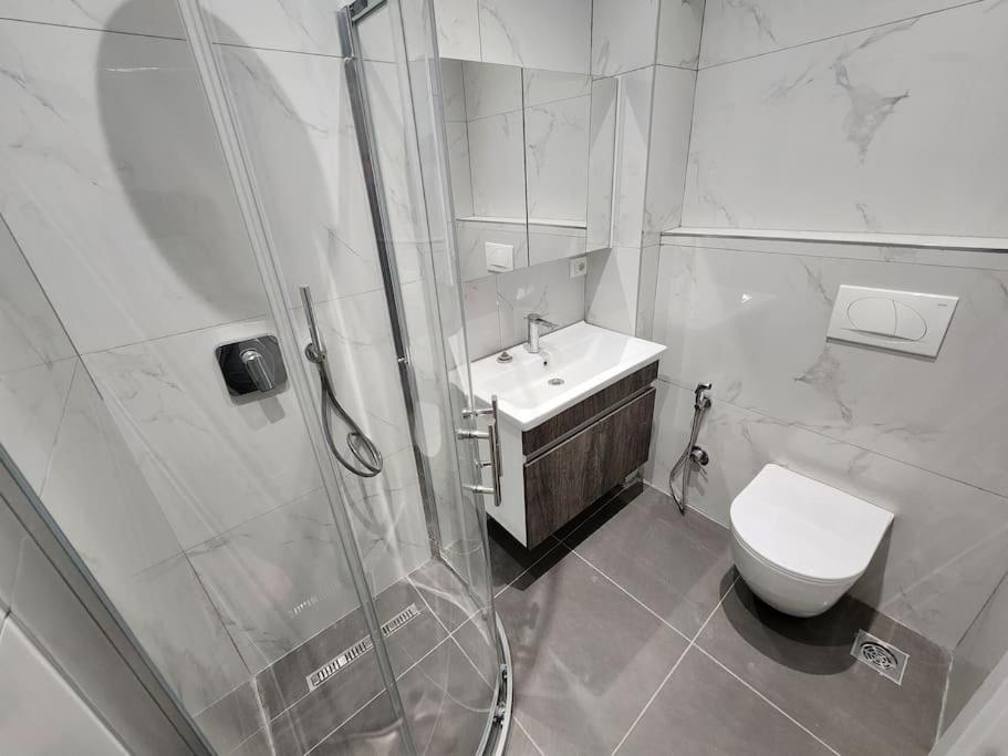 Central Tirana Apartment Getaway Εξωτερικό φωτογραφία